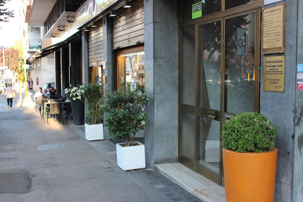 Vmh Vatican Modern House Rome Exterior photo